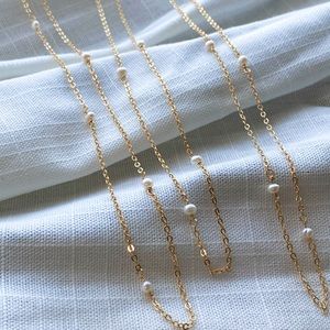 Handcrafted mini Pearl necklace